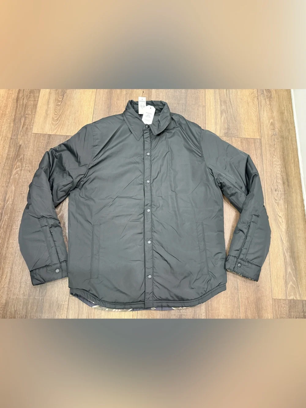 NWT express men’s reversible water resistant jacket camo black medium